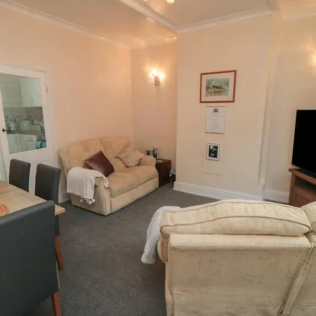 Dickie Hoy's * Scarborough