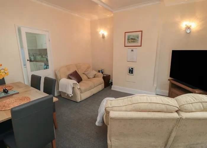 Dickie Hoy's * Scarborough