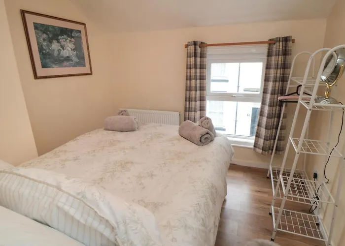 Dickie Hoy's * Scarborough